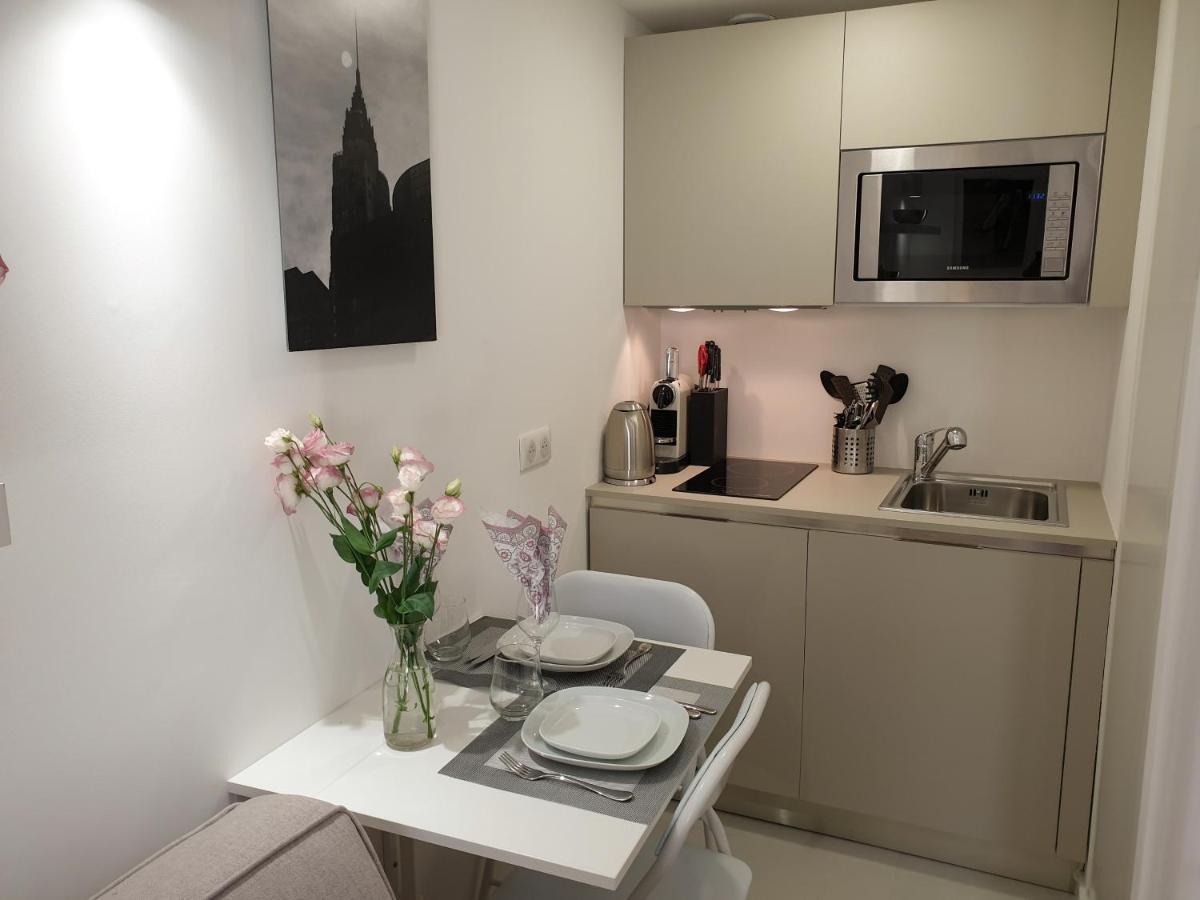 Studio Neuf Et Charmant Vieil Antibes Eksteriør bilde